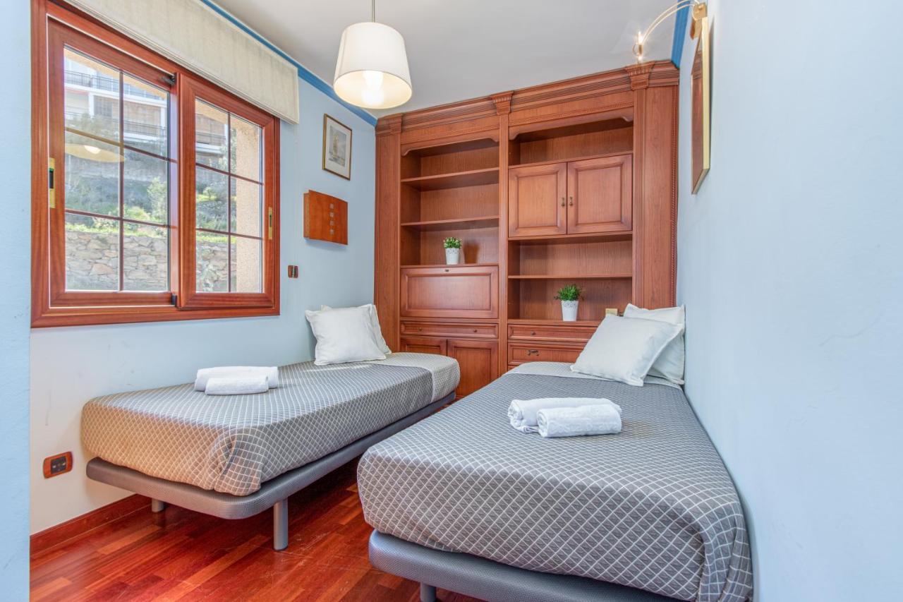 Portobello Apartment Росас Экстерьер фото
